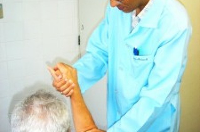 Geriatria alerta para diagnóstico precoce do Parkinson Geriatria alerta para diagnóstico precoce do Parkinson